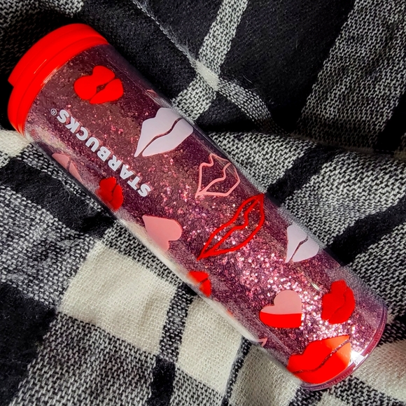 Starbucks Lips cup
